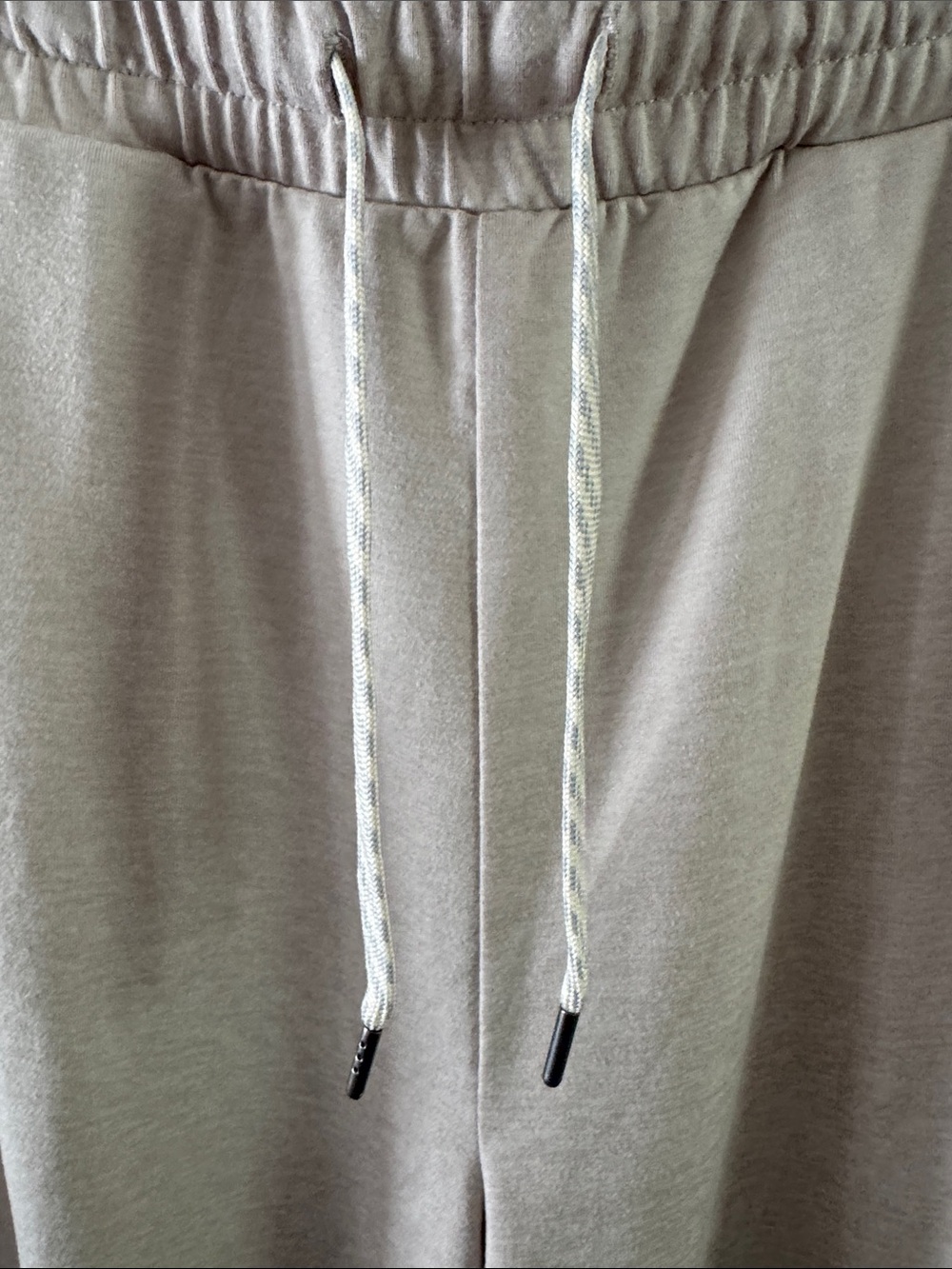 Vuori Halo Essential Beige Wideleg Pant Sz S - Picture 3 of 6